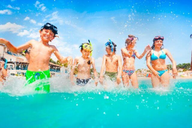 7 destinos brasileiros para viajar com as crianças nas férias