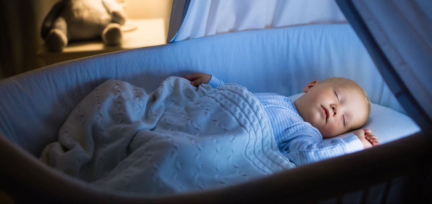Como funciona o sono do bebê