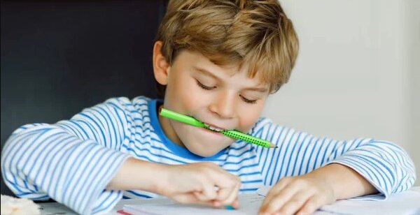 Quais os benefícios de aprender inglês na infância